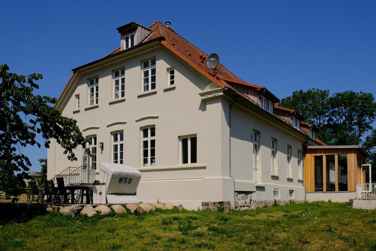 Gutshaus Fewo Luebeck Dassow Exteriör bild