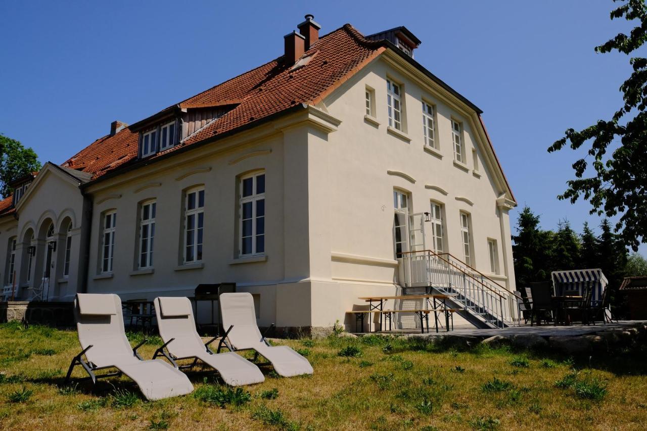 Gutshaus Fewo Luebeck Dassow Exteriör bild